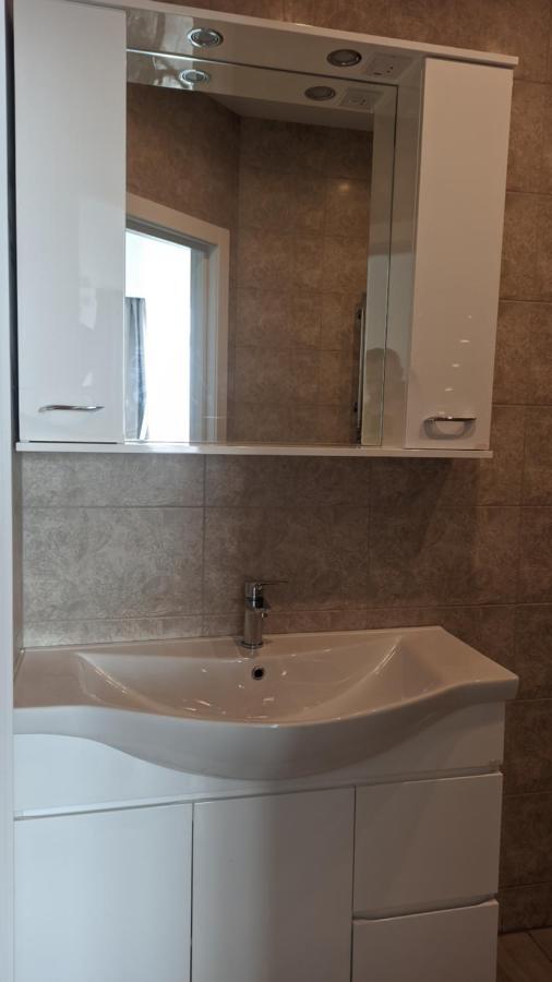 Квартира Кадорр Бассейная Apt Odeassa Basseinaya Apartamento Odessa Exterior foto