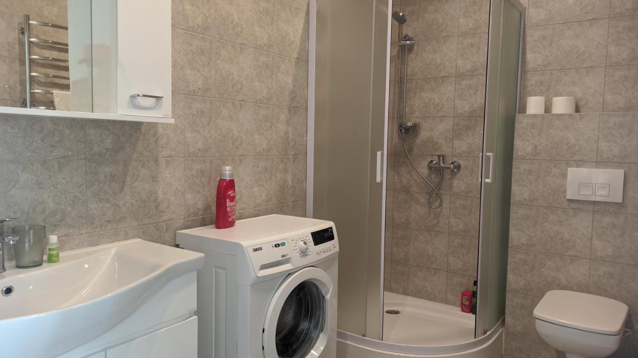 Квартира Кадорр Бассейная Apt Odeassa Basseinaya Apartamento Odessa Exterior foto